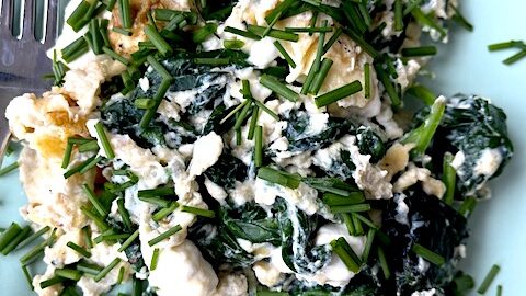 Feta, spinach and egg scramble